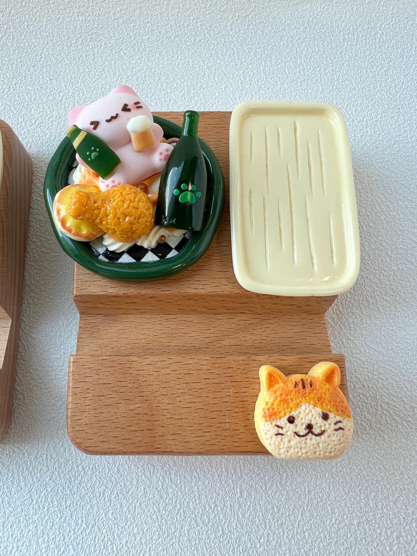Cat Phone Stand Set