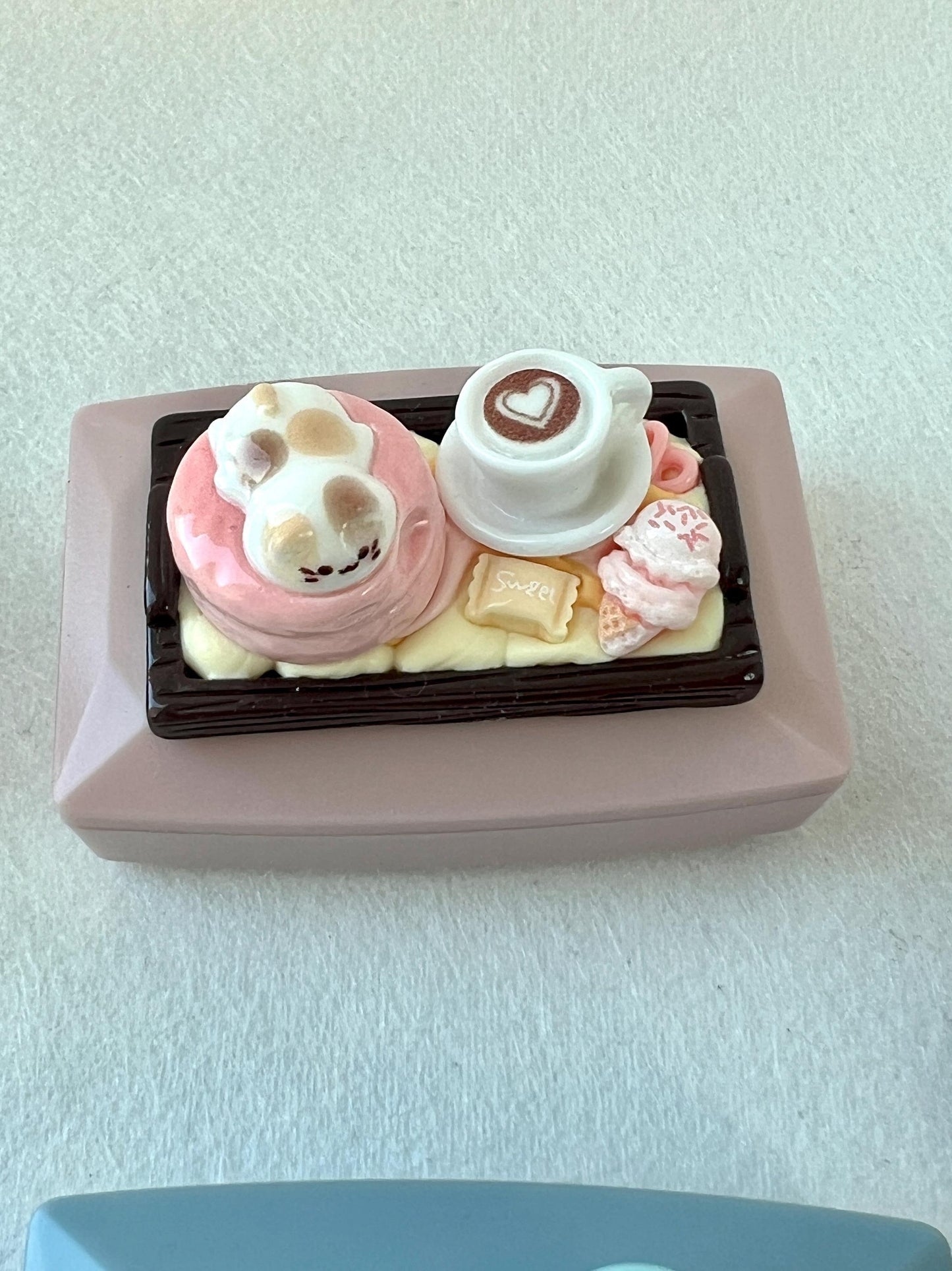 Colorful Contact Lens Case with Cute Food & Animal Charms