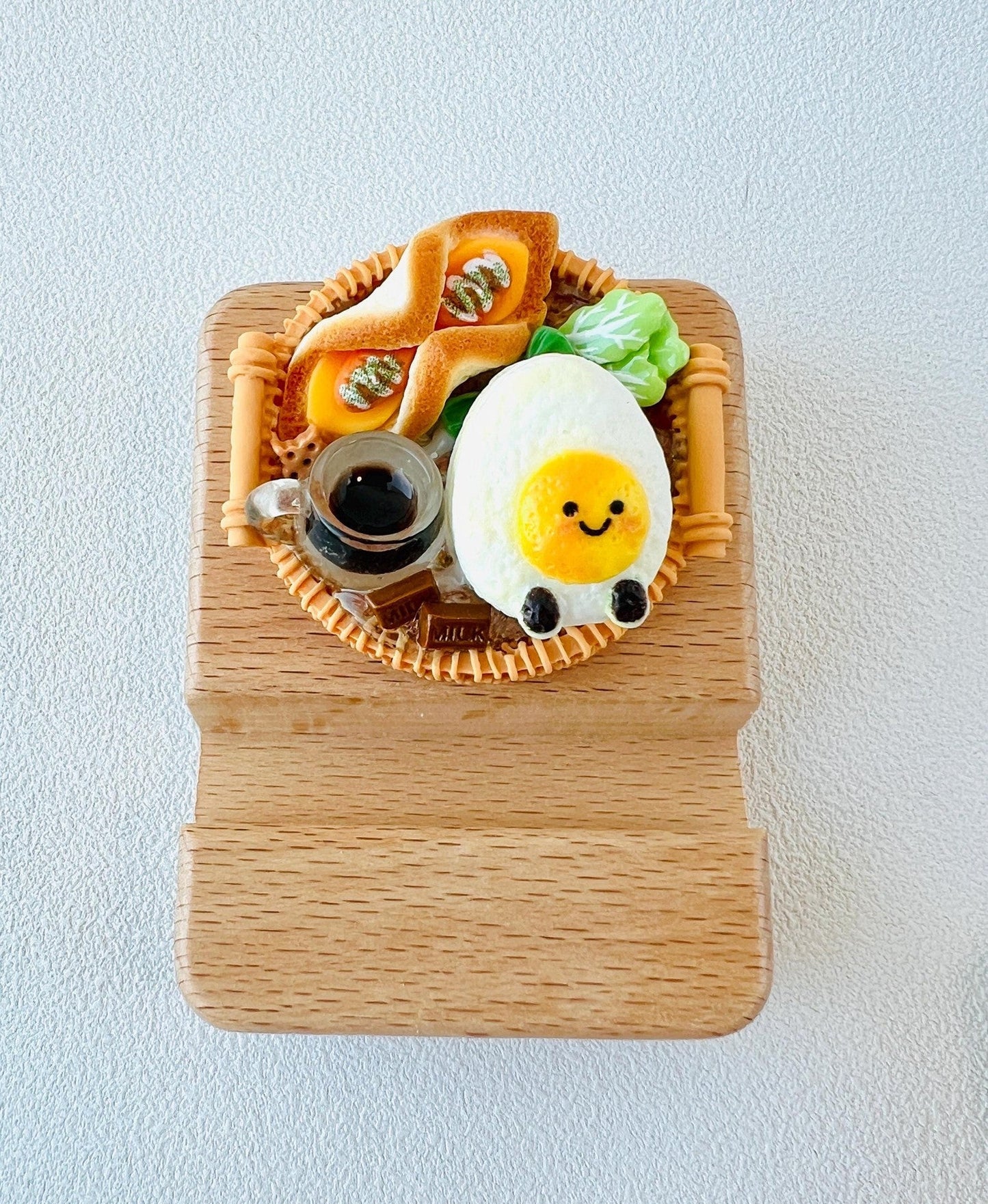 Food Themed Personalized Name Engraving Wooden Phone Stand