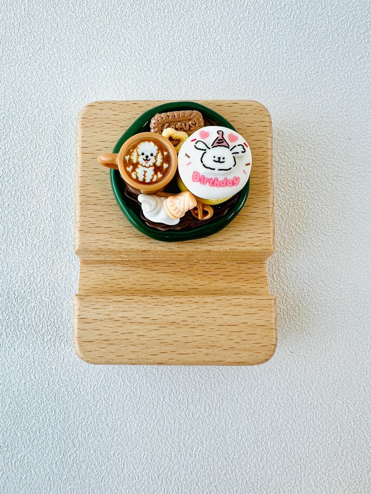 Birthday Cake Theme Personalized Engraving Phone Stand with Cute Charms Wooden Phone Support Phone Holder Desk Adorable Birthday Gift