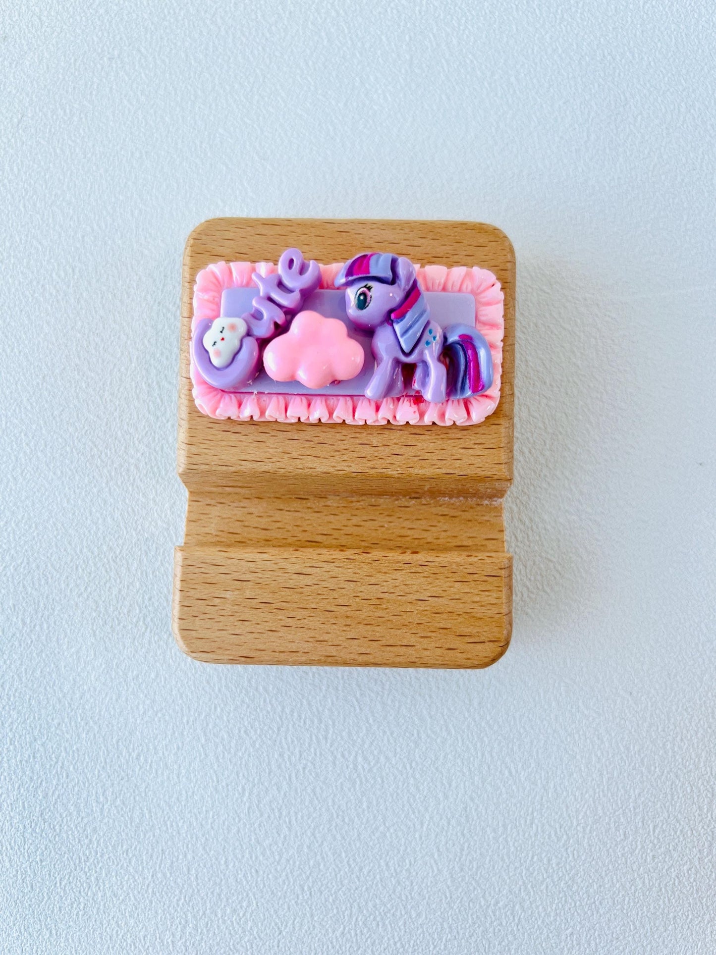 My Little Pony Themed Name Engraving Phone Stand