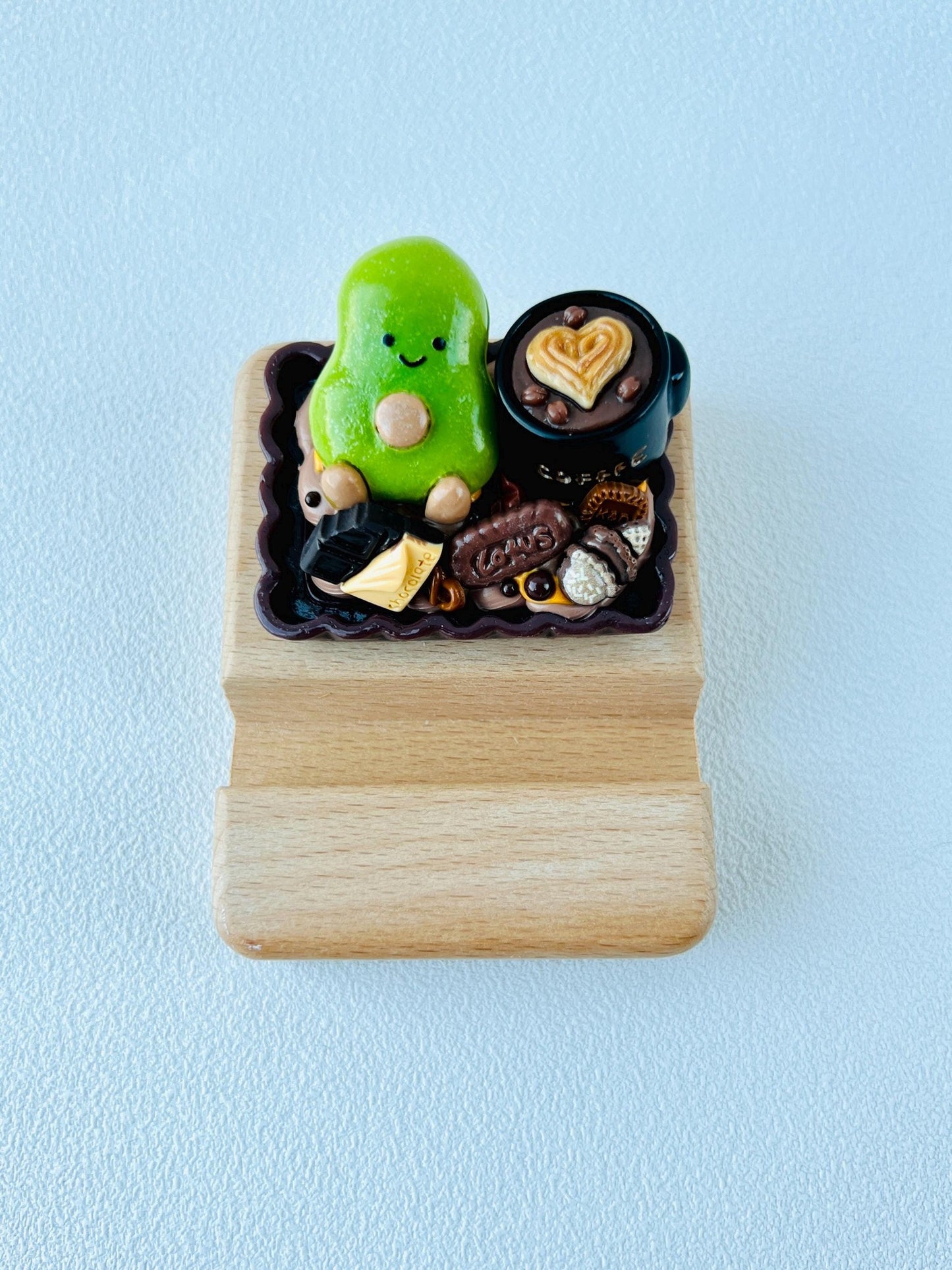 Food Themed Personalized Name Engraving Phone Dock Miniature Food Wooden Phone Support Phone Holder Desk Decor Adorable Gift
