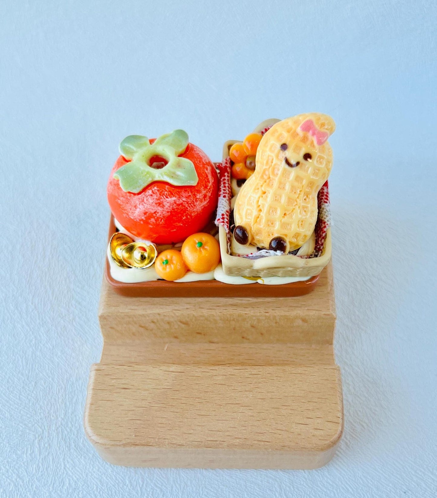 Food Theme Personalized Engraving Phone Stand Miniature Food Wooden Phone Support Phone Holder Desk Decor Adorable Gift