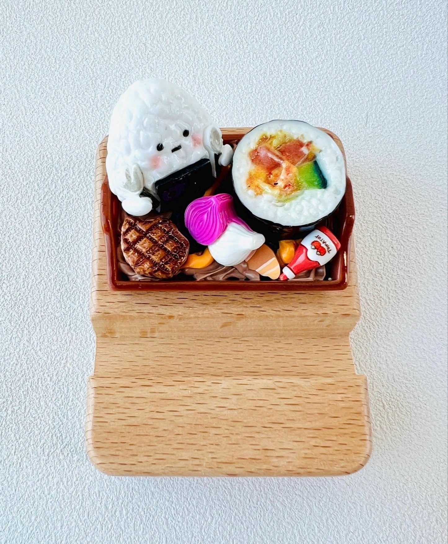 Food Themed Personalized Name Engraving Wooden Phone Stand