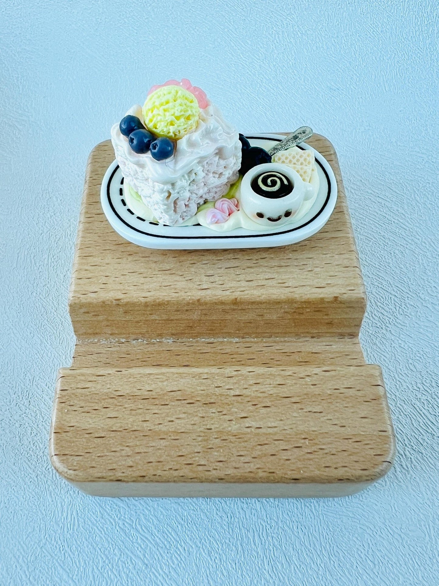 Food Themed Personalized Engraving Phone Stand Wooden Phone Support Cute Phone Holder Phone Accessory Desk Decor Adorable Gift