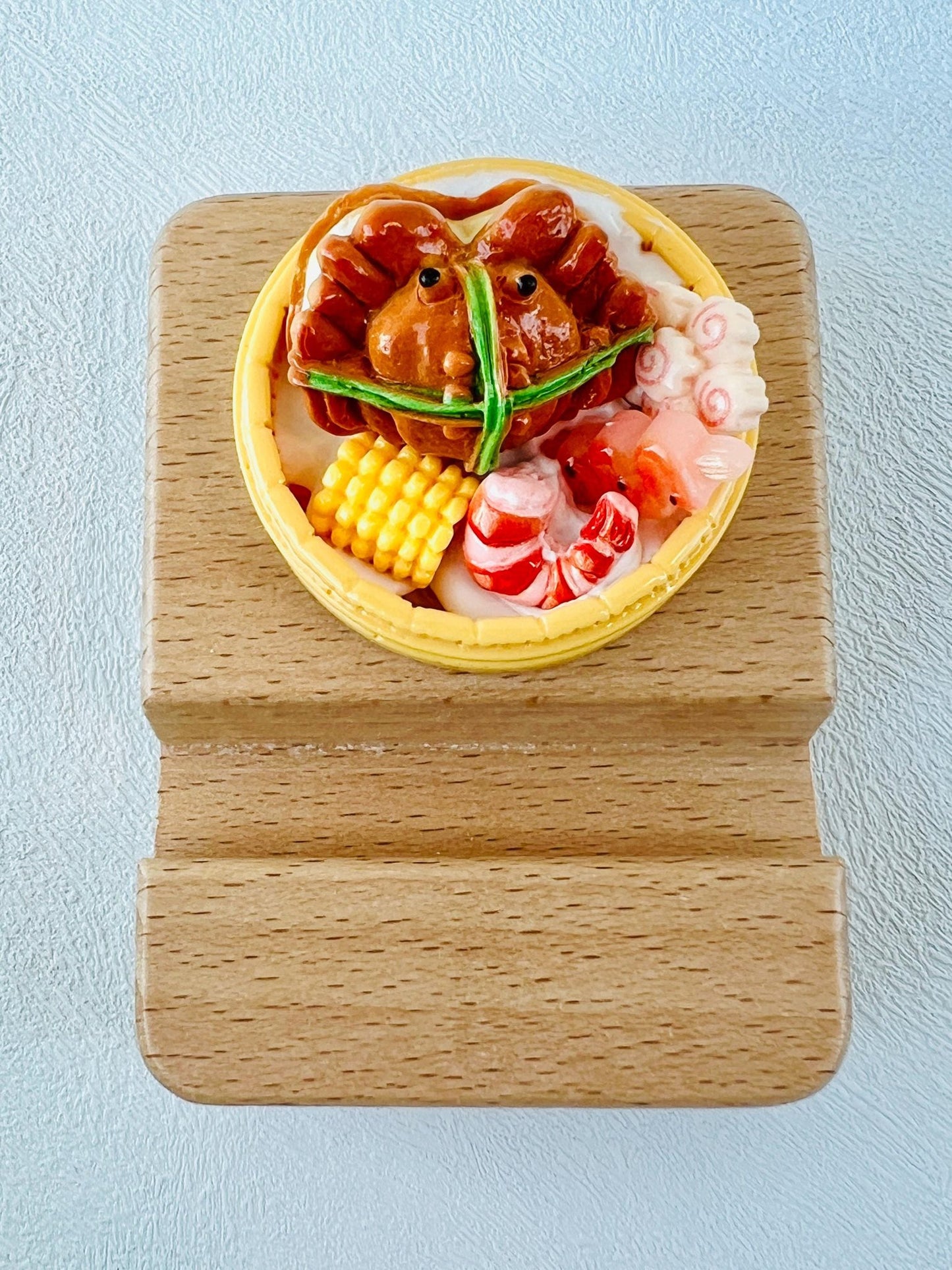 Food Themed Personalized Engraving Phone Stand Wooden Phone Support Cute Phone Holder Miniature Food Desk Decoration Adorable Gift