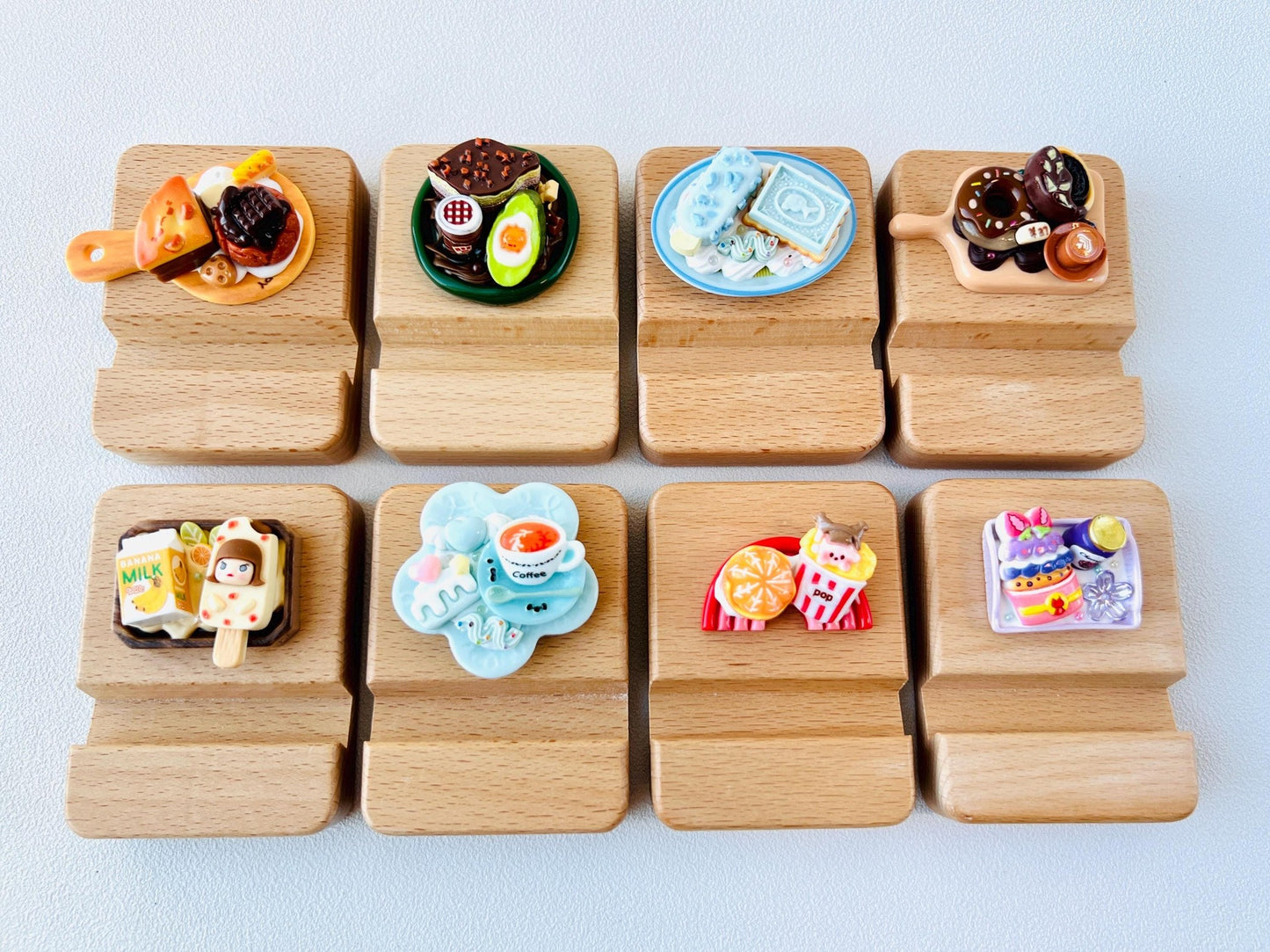 Food Themed Personalized Name Engraving Phone Dock Miniature Food Wooden Phone Support Phone Holder Desk Decor Adorable Gift