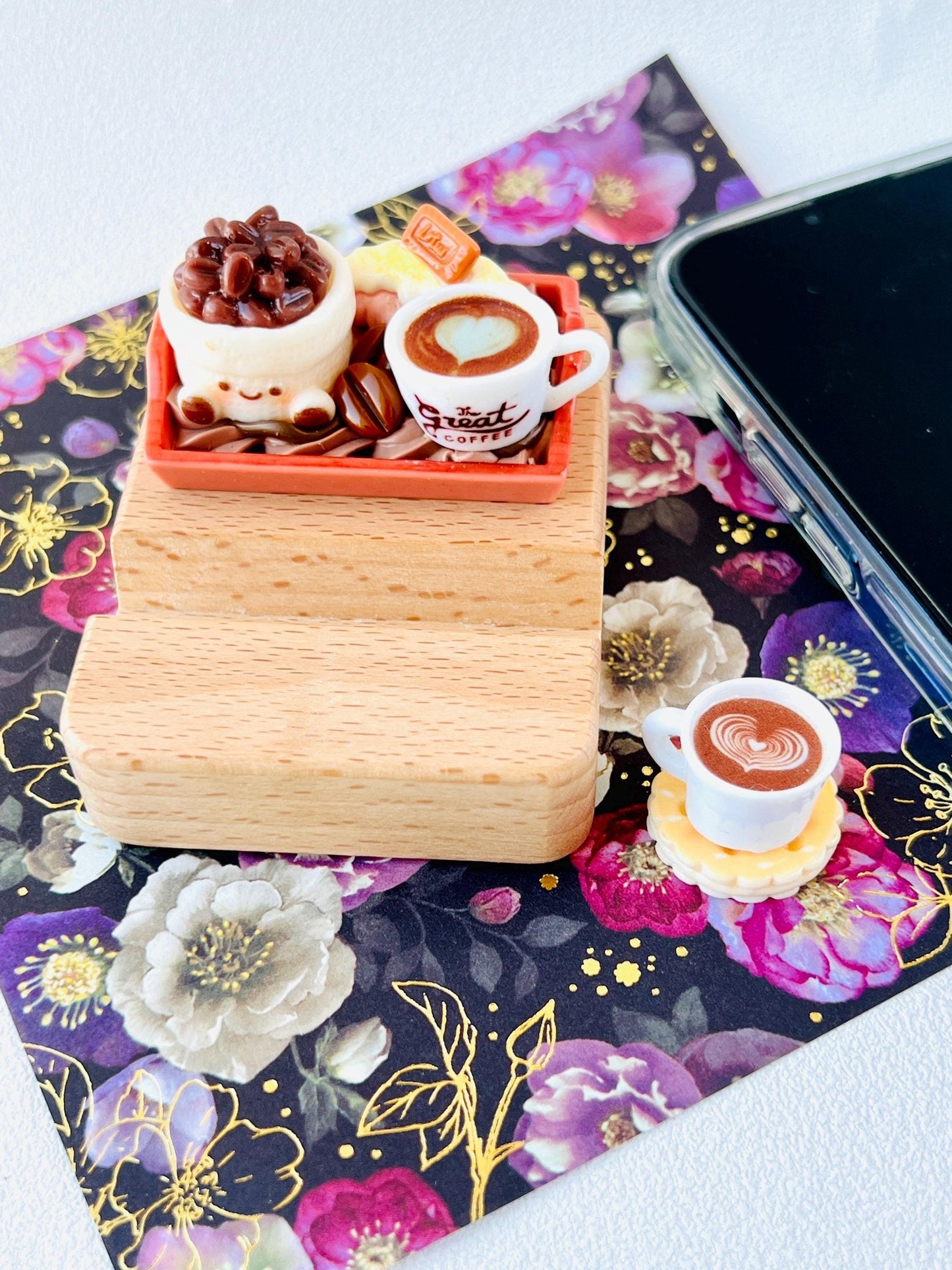 Food Themed Personalized Name Engraving Phone Dock Miniature Food Wooden Phone Support Phone Holder Desk Decor Adorable Gift