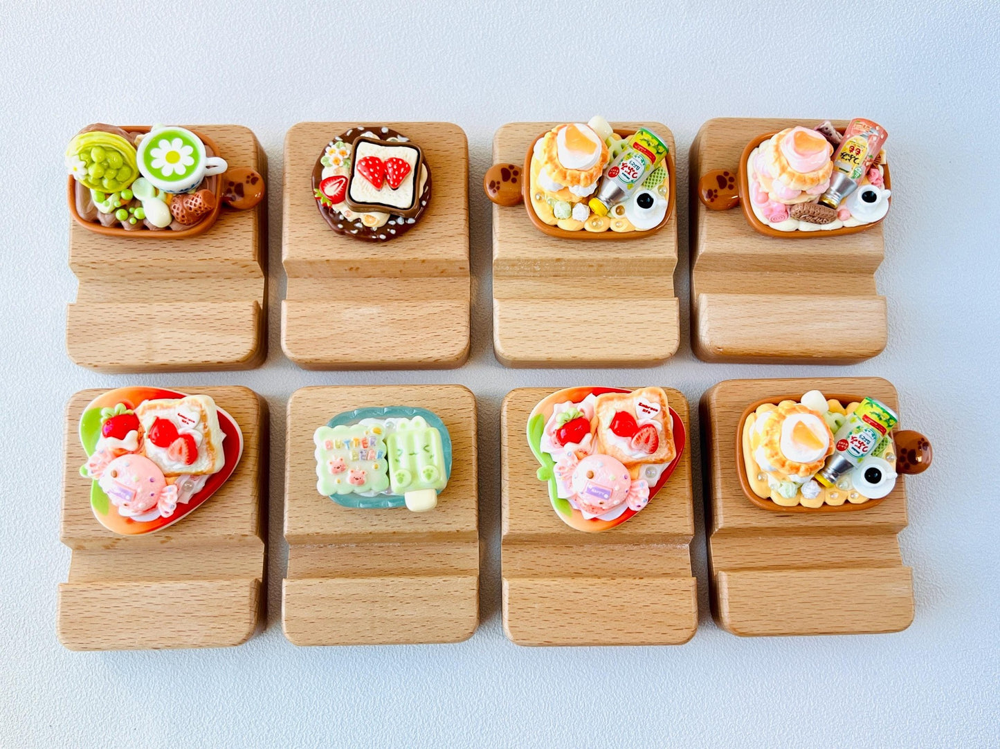 Food Themed Personalized Name Engraving Phone Dock Miniature Food Wooden Phone Support Phone Holder Desk Decor Adorable Gift