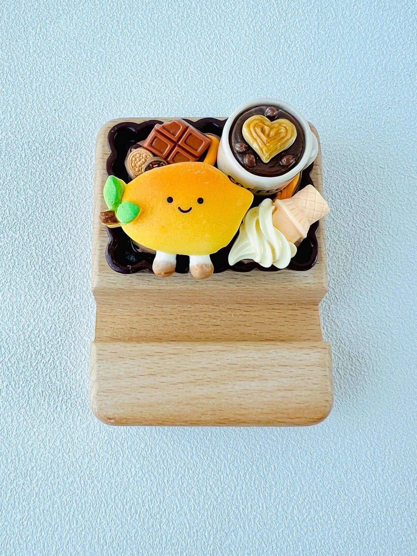 Food Themed Personalized Name Engraving Phone Dock Miniature Food Wooden Phone Support Phone Holder Desk Decor Adorable Gift