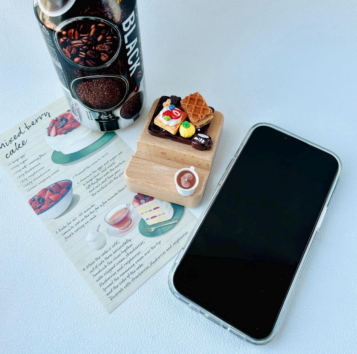 Food Themed Personalized Name Engraving Phone Dock Miniature Food Wooden Phone Support Phone Holder Desk Decor Adorable Gift
