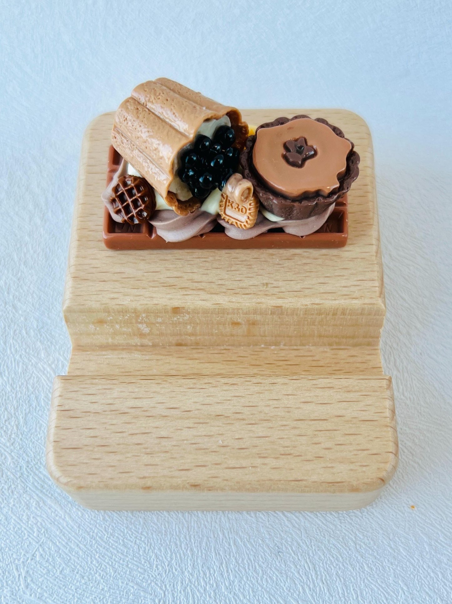Food Themed Personalized Engraving Phone Stand Wooden Phone Support Cute Phone Holder Phone Accessory Desk Decor Adorable Gift