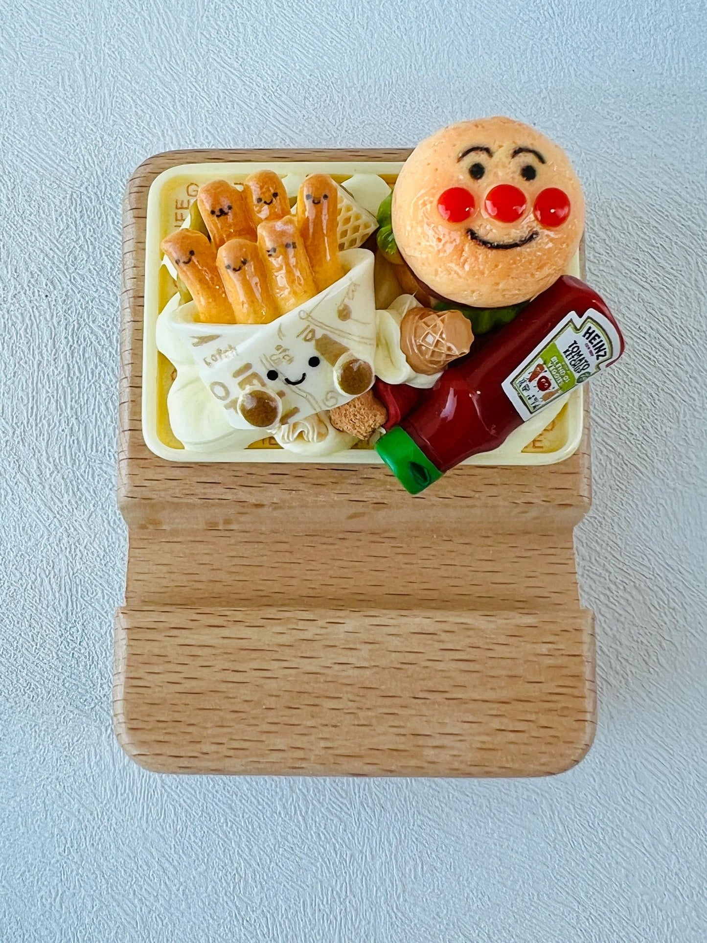 Fast Food Themed Personalized Name Engraving Wooden Phone Stand