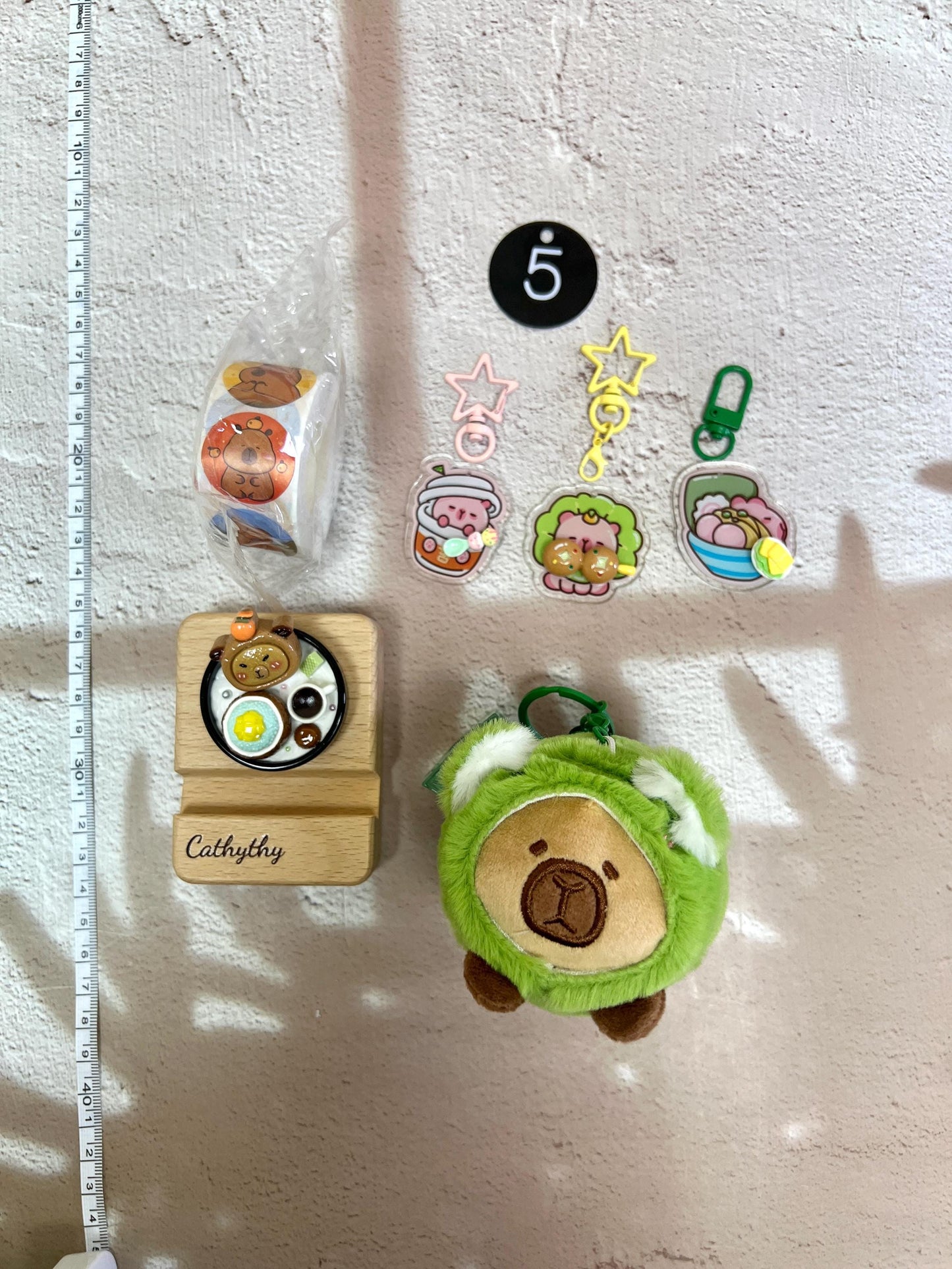 Capybara keychain & phone stand set personalized phone stand capybara