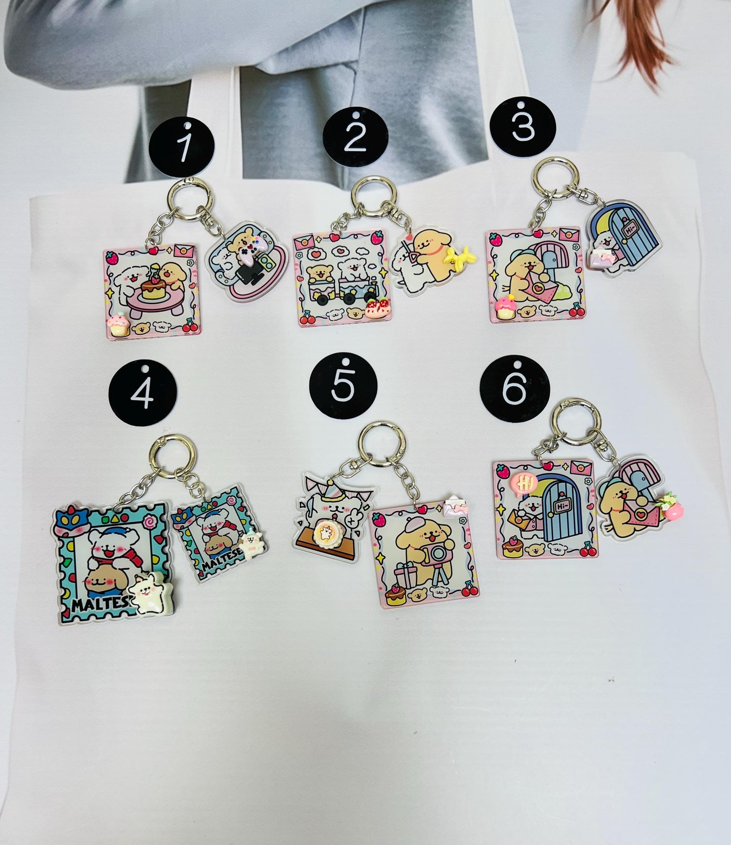 Maltese Puppy Keychain Decorated with Resin Charms | Kawaii Charm Bag Charm Handmade Accessory Acrylic Keychain Gift
