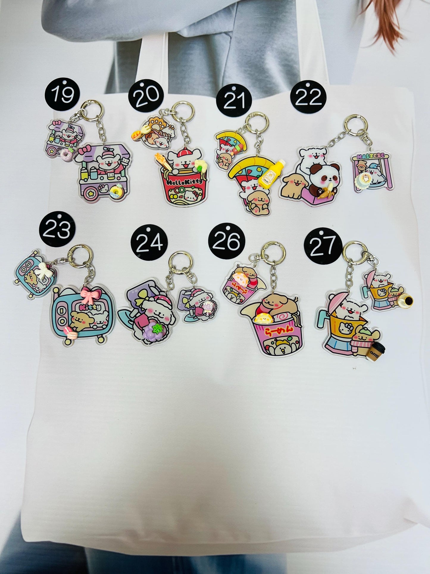 Maltese Puppy Keychain Decorated with Resin Charms | Kawaii Charm Bag Charm Handmade Accessory Acrylic Keychain Gift