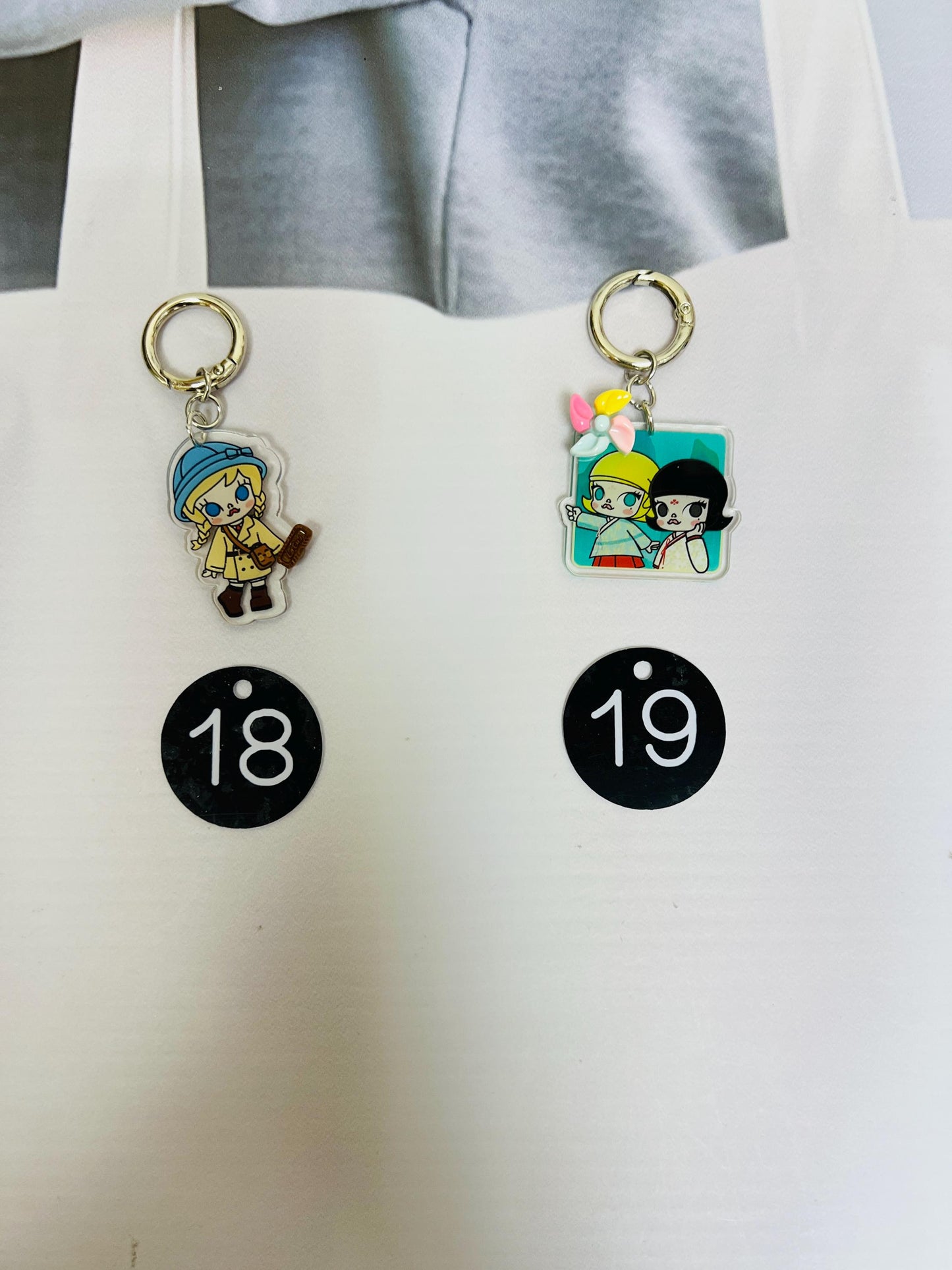 Molly Keychain Decorated with Resin Charms | Bag Charm Phone Accessory Handmade Acrylic Keychain Gift
