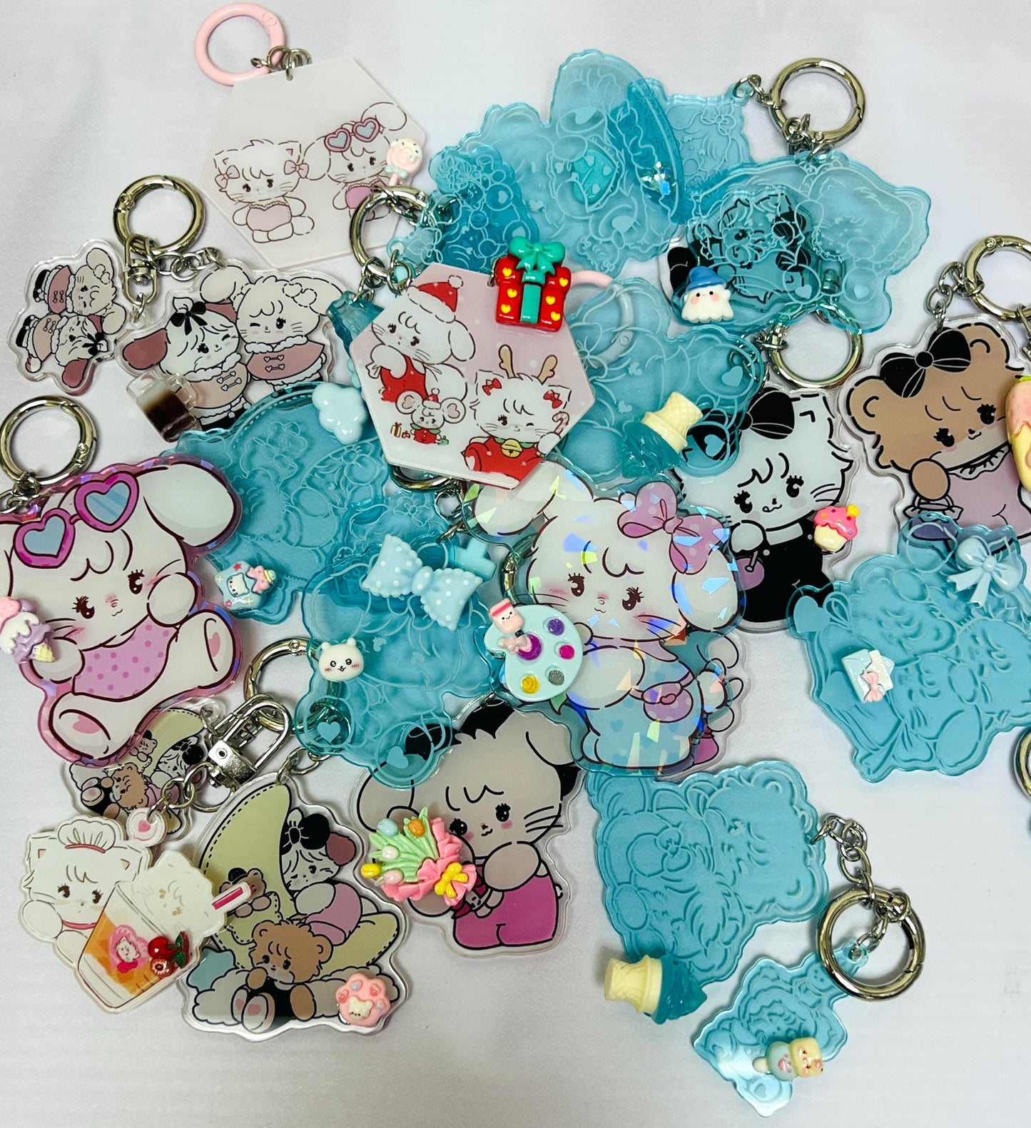 Mikko Keychain Decorated with Resin Charms | Kawaii Charm Bag Charm Handmade Accessory Acrylic Keychain Gift