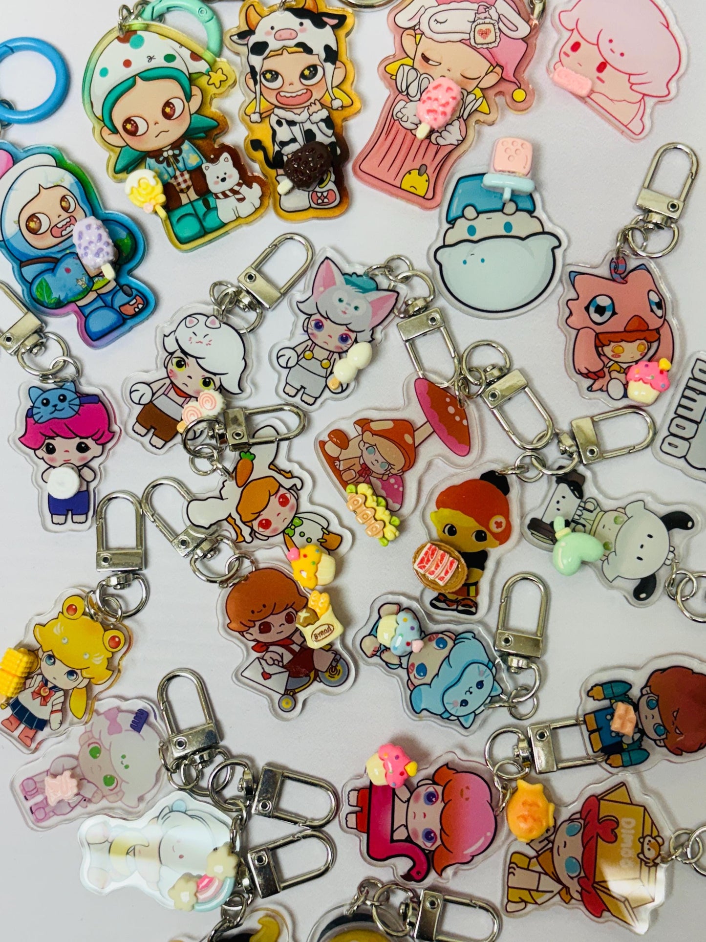 Dimoo, Zsiga Keychain Decorated with Resin Charms | Bag Charm Phone Accessory Handmade Acrylic Keychain Gift