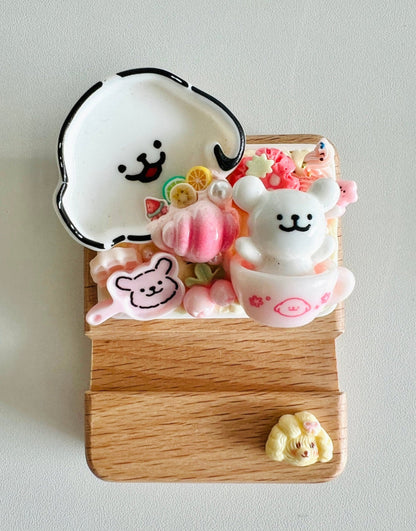 Dog-Theme-Personalized-Phone-Stand
