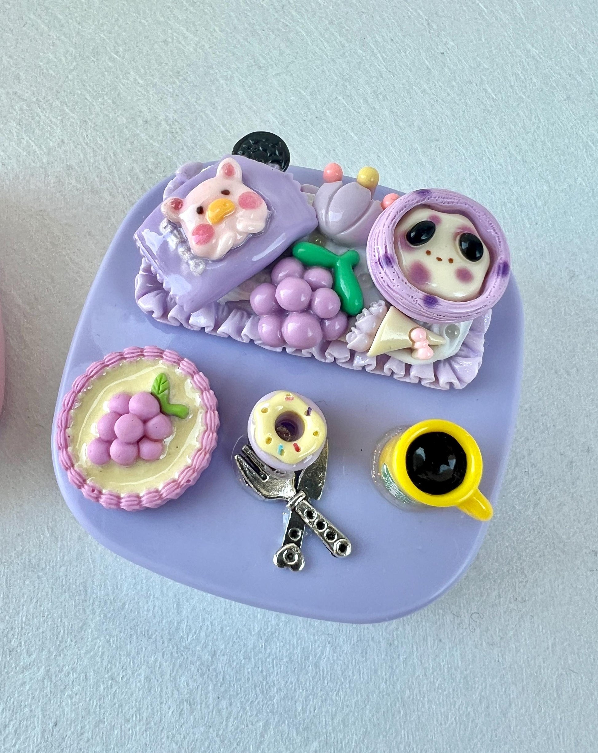 Contact Lens Case with Cute Food & Animal Charms
