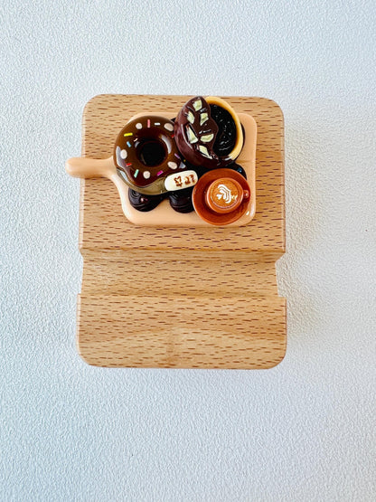 Food Themed Personalized Name Engraving Phone Dock Miniature Food Wooden Phone Support Phone Holder Desk Decor Adorable Gift