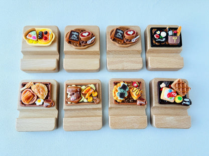 Food Themed Personalized Name Engraving Phone Dock Miniature Food Wooden Phone Support Phone Holder Desk Decor Adorable Gift