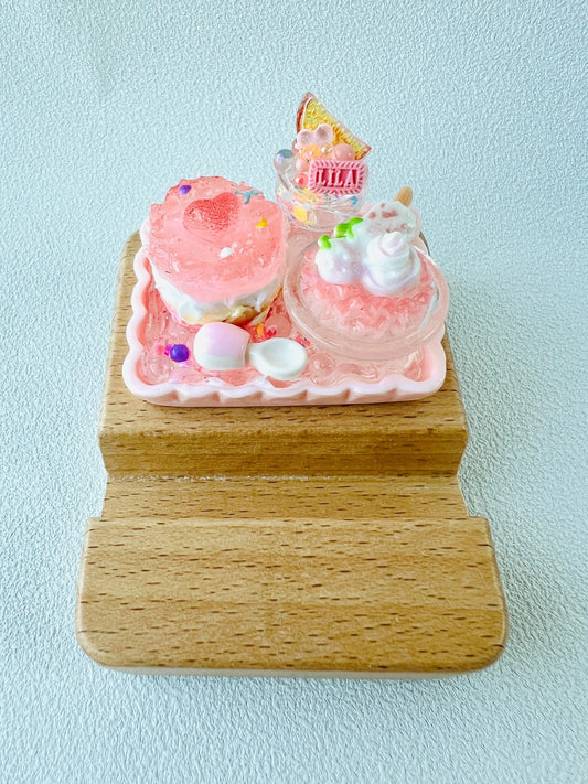 Food Themed Personalized Name Engraving Phone Dock Miniature Food Wooden Phone Support Phone Holder Desk Decor Adorable Gift