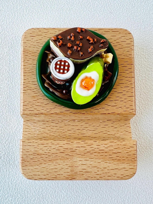 Food Themed Personalized Name Engraving Phone Dock Miniature Food Wooden Phone Support Phone Holder Desk Decor Adorable Gift