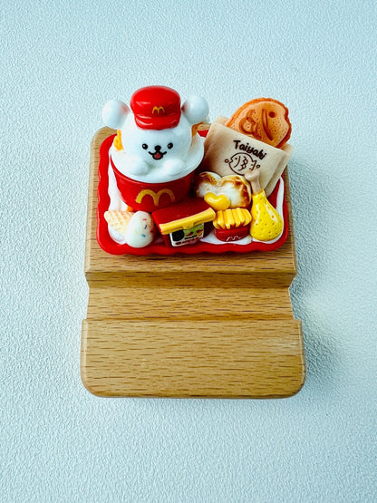 Fast Food Themed Personalized Name Engraving Phone Dock Miniature Food Wooden Phone Support Phone Holder Desk Decor Adorable Gift