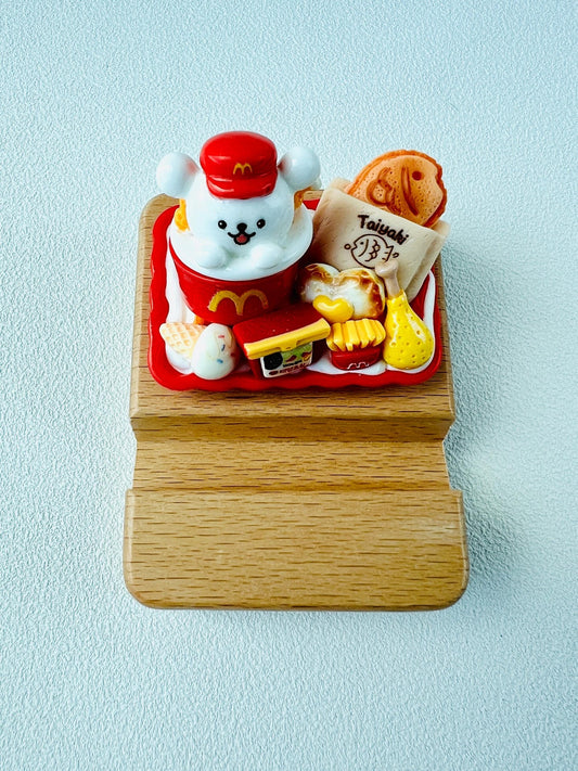Fast Food Themed Personalized Name Engraving Phone Dock Miniature Food Wooden Phone Support Phone Holder Desk Decor Adorable Gift