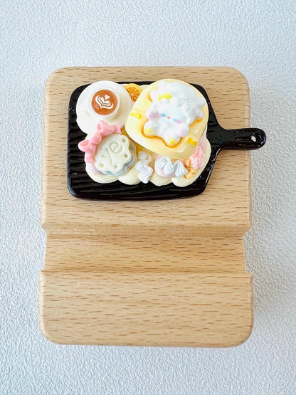 Sheep Theme Personalized Engraving Phone Stand Wooden Phone Support Phone Holder Desk Decor Adorable Gift