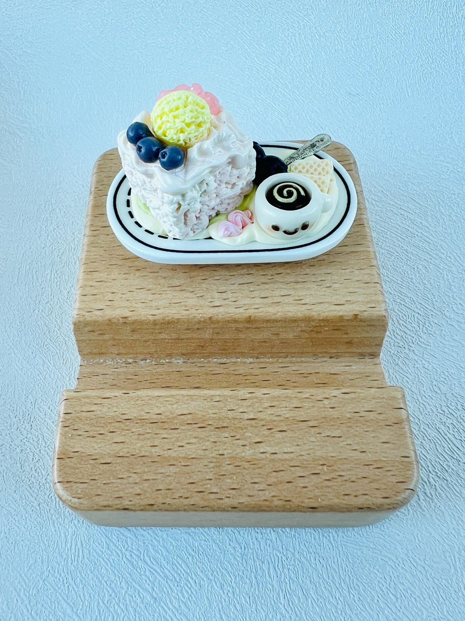 Food Themed Personalized Engraving Phone Stand Wooden Phone Support Cute Phone Holder Phone Accessory Desk Decor Adorable Gift