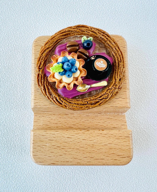 Food Themed Personalized Name Engraving Phone Dock Miniature Food Wooden Phone Support Phone Holder Desk Decor Adorable Gift