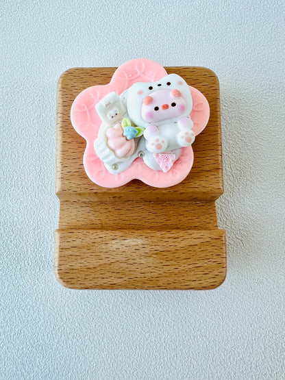 Pig Theme Personalized Engraving Phone Stand Piggy Wooden Phone Support Phone Holder Desk Decor Adorable Gift