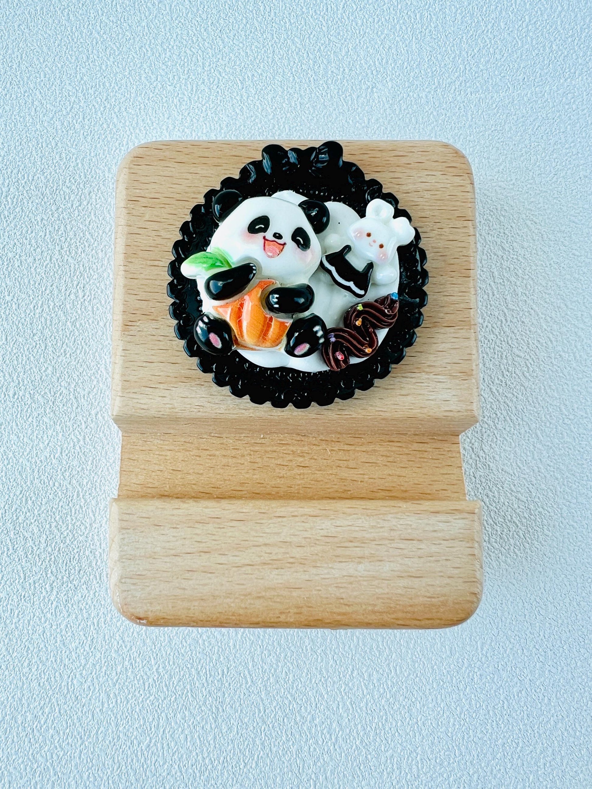 Panda Themed Personalized Name Engraving Phone Stand Wooden Phone Support Phone Holder Desk Decor Adorable Gift