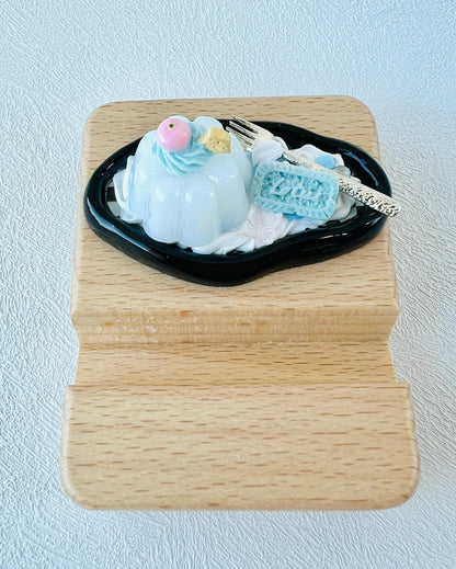 Food Themed Personalized Engraving Phone Stand Wooden Phone Support Cute Phone Holder Desk Decoration Unique Phone Stand for Gifts