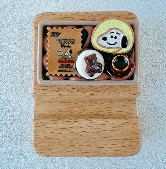 Dog Theme Personalized Engraving Phone Stand Puppy Wooden Phone Support Phone Holder Desk Decor Adorable Gift