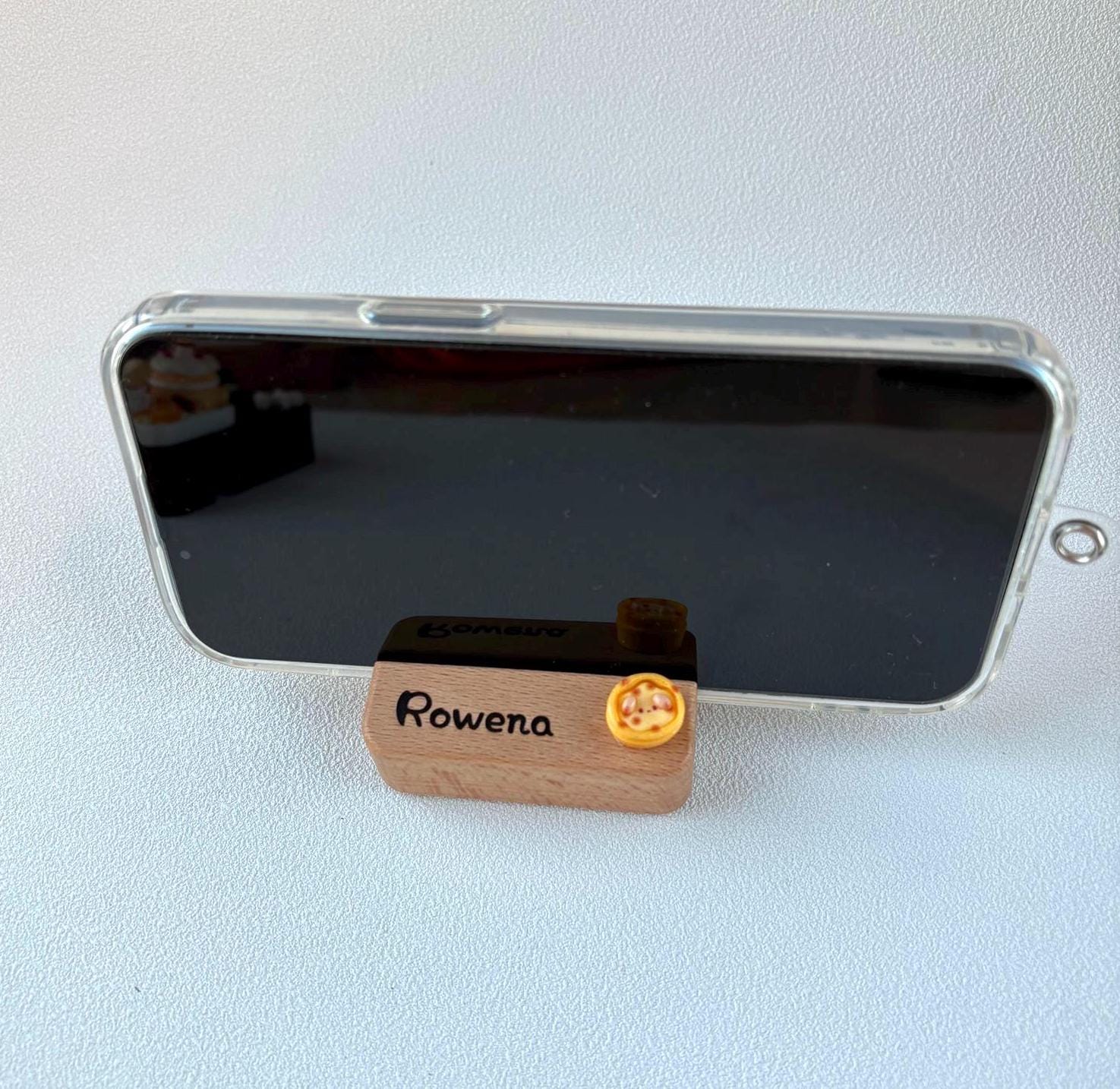 Cute Personalized Phone Stand Chiikawa Graduation Personalized Gift Name Engraved Wooden Phone Holder Desk Decoration Kawaii Gift