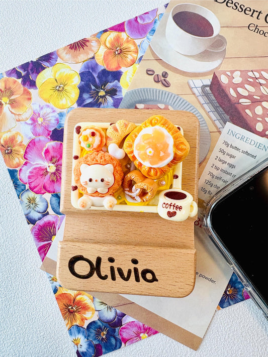 Custom Name Engraving Phone Stand Cute Cat Lovers Wooden iPhone Holder Personalized Gift Desk Decoration Cute Birthday Gifts