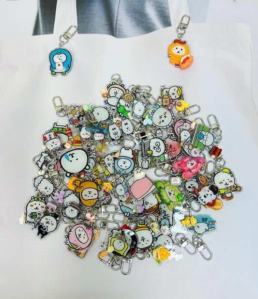 Chiikawa Nagano Keychain Decorated with Resin Charms | Kawaii Charm Bag Charm Handmade Accessory Acrylic Keychain Gift