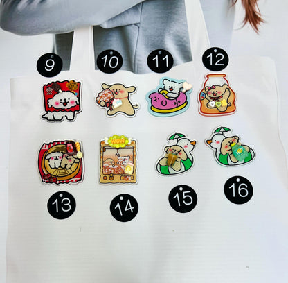 Maltese Puppy Keychain Decorated with Resin Charms | Kawaii Charm Bag Charm Handmade Accessory Acrylic Keychain Gift