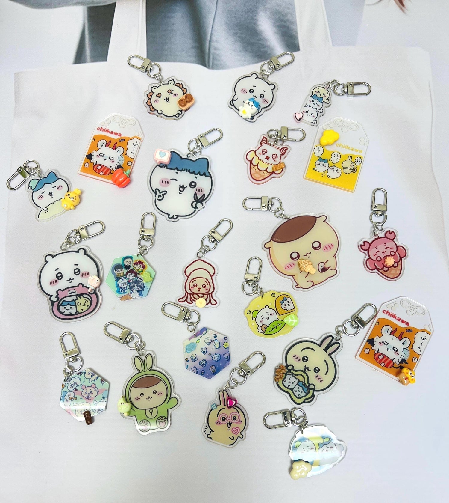 Chiikawa Keychain Decorated with Resin Charms | Kawaii Charm Bag Charm Handmade Accessory Acrylic Keychain Gift