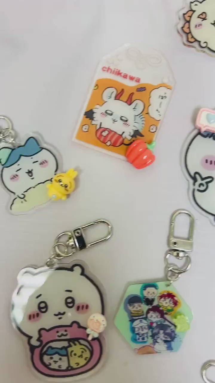 Chiikawa Keychain Decorated with Resin Charms | Kawaii Charm Bag Charm Handmade Accessory Acrylic Keychain Gift